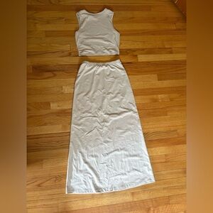 Elegant Cream Maxi Skirt